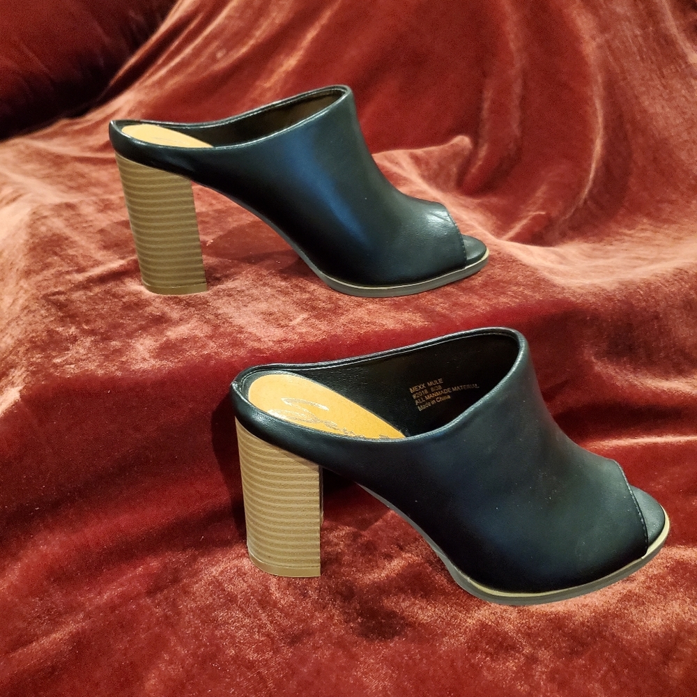 Seven Open Toe Mexx Mule